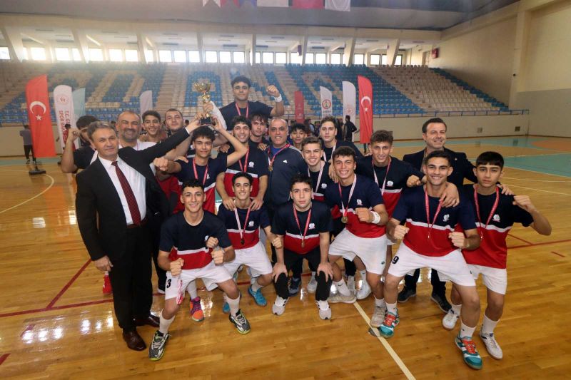 WhatsApp Image 2025-11-21 at 16.29.35.jpeg